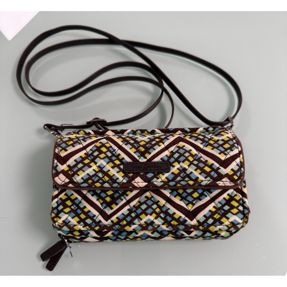 Vera Bradley all-in-one Crossbody Wristlet Wallet Retired Rain Forest Pattern